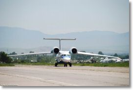 Antonov An-72 RussiaAF-Douchanbe-07mai2008-DSC_0093.jpg